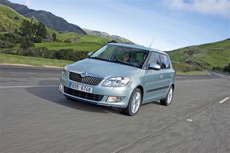 Skoda Fabia 2010 review | Auto Express