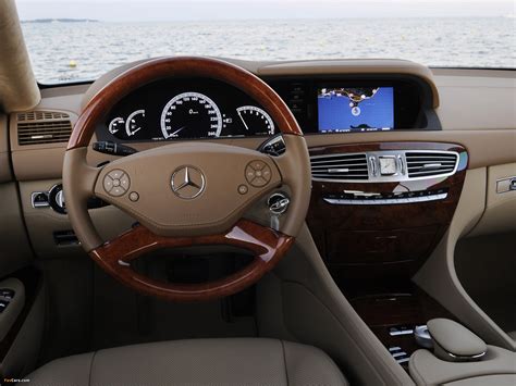 Pictures of Mercedes-Benz CL 500 BlueEfficiency (S216) 2010 (2048x1536)