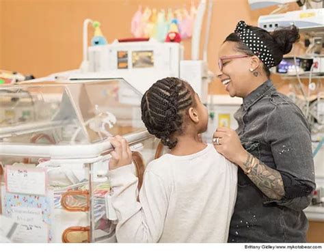 J.R. Smith & Wife Buy Flowers for NICU Moms on Mother's Day