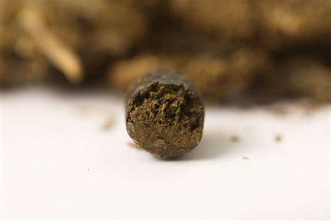 What Is Hash? Marijuana vs Hashish | Is There A Difference?