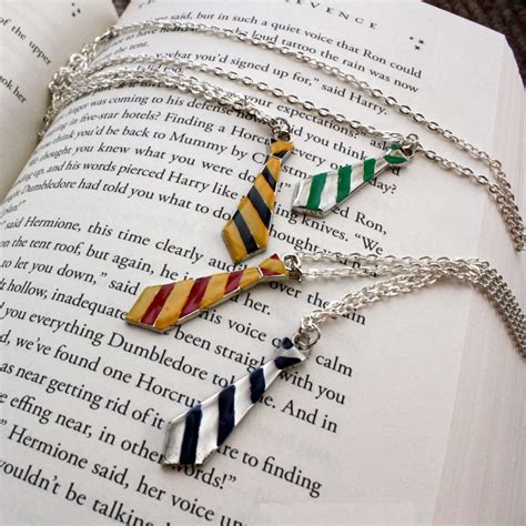 Handmade Halloween: Gryffindor Tie Necklace Tutorial and Hogwarts Student Costume - Rae Gun ...