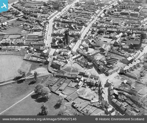 SPW027146 SCOTLAND (1929). Bathgate, general view, showing Bathgate ...