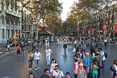 La Rambla | Barcelona, Spain | The BackPackers