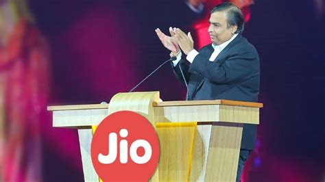 Reliance Jio, Saavn to build South Asia's largest platform for music, artists