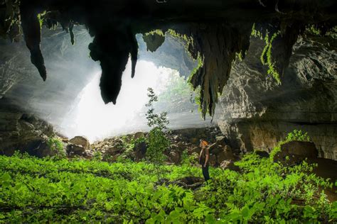 Inside the Awe-Inspiring Xe Bang Fai River Cave Photos - ABC News