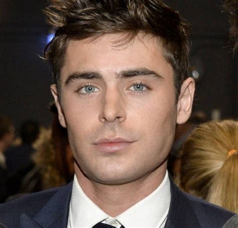 Zac Efron back to his chiselled self after breaking his jaw with ...