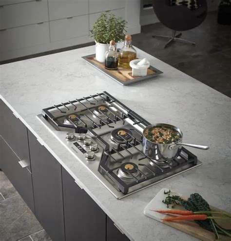 GE Monogram Gas Cooktops Reviewed