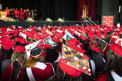 Journalist Nikole Hannah-Jones implores 900 Rutgers–Camden grads to ‘help save this country ...