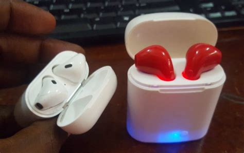 How to Spot Fake Apple AirPods or AirPods 2? - BlogTechTips