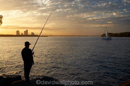 Fishing in Gold Coast Seaway, The Broadwater, at Nerang Head, The Spit ...