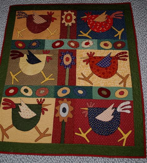 Chicken Quilt my mom and I made :) | Chicken quilt, Quilt patterns, Animal quilts