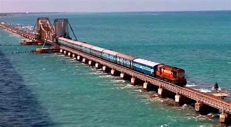 Passenger Train Precisely Navigates Pamban Bridge! - Train Fanatics