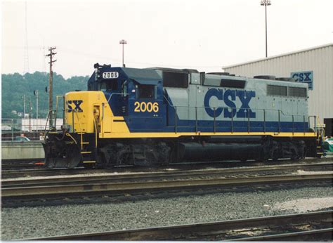 CSX GP38's | TrainBoard.com - The Internet's Original