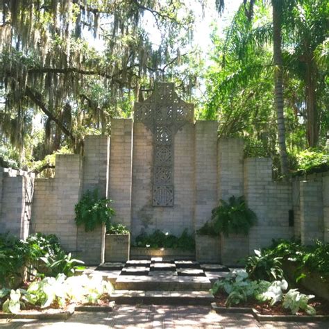 Wedding Chapel at the Maitland Art Center (Maitland,FL) | Urban garden, Orlando wedding, Growing ...