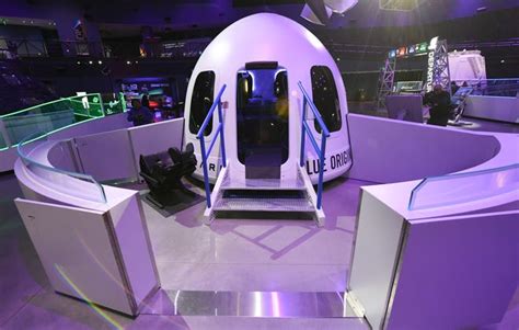 New Shepard capsule exhibit debuts at KSC Visitor Complex