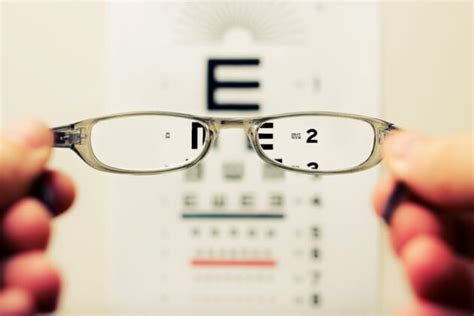 How do glasses work? - ExoVaticana.com