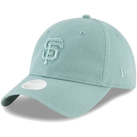 Women's San Francisco Giants New Era Light Blue Core Classic Twill ...