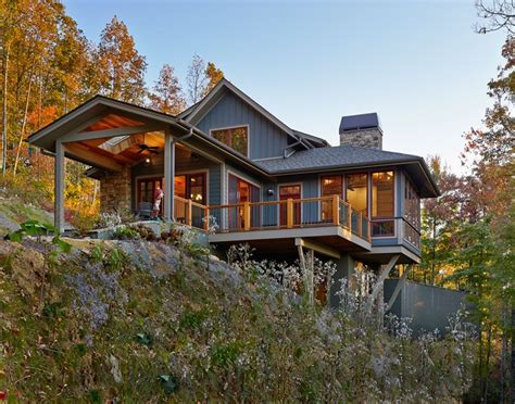 A Cabin in the Blue Ridge Mountains | House built into hillside ...