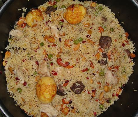 Maryam's Culinary Wonders: 376. Iraqi Biryani Rice