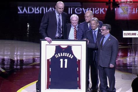 Video: Cavaliers honor Zydrunas Ilgauskas with jersey retirement ...