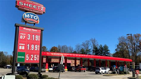 Sheetz lowers gas prices to assist customers | wfmynews2.com