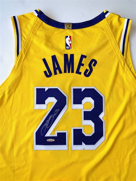 LeBron James Autographed Los Angeles Lakers Jersey - Gold - The ...