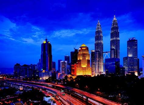 Top 10 Destinations to visit in Malaysia