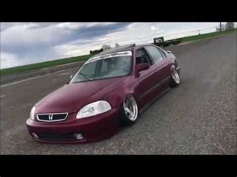 Slammed Honda Civic Sedan