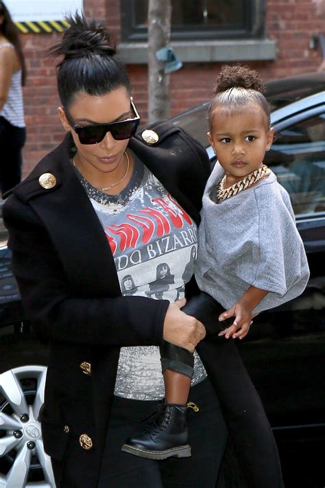 WHO: Kim Kardashian West and North West | Kim kardashian and north, Kim ...