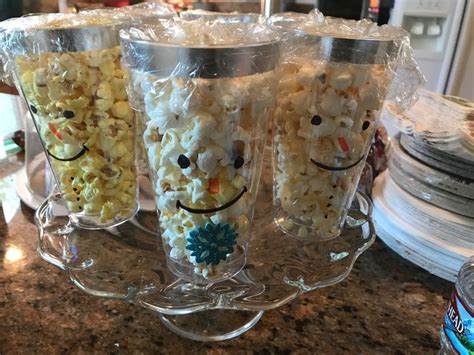 Holiday Popcorn Treat | Holiday popcorn, Glass vase, Popcorn treats