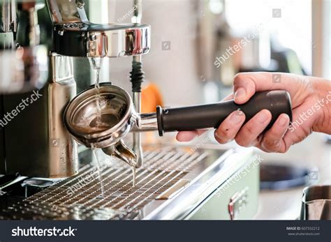 508 Cleaning espresso machine Images, Stock Photos & Vectors | Shutterstock