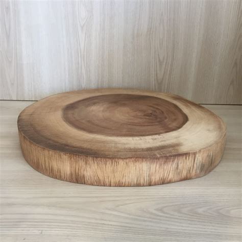 Natural Round Wooden Board | The Pretty Prop Shop Wedding and Event Hire