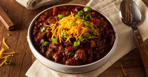 The Best Bowl of Chili You'll Ever Have - Insanely Good