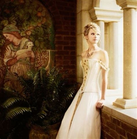 taylor swift “love story” music video | Taylor swift dress, Taylor swift outfits, Wedding dress