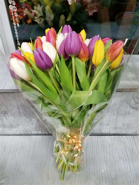 Bouquets with Tulips in Brooklyn, NY | Deja Vu flowers