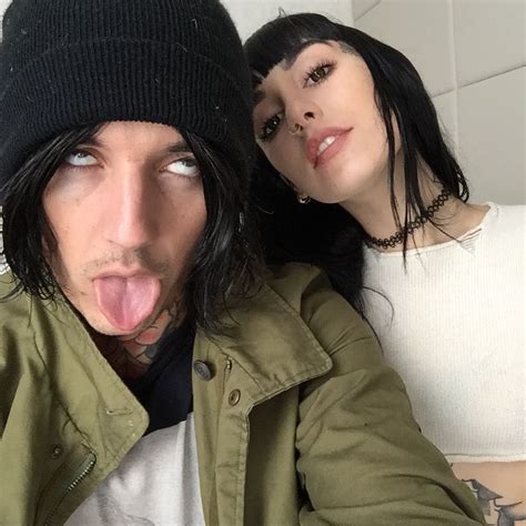 Oliver Sykes on Instagram: “Baddams family” | Oliver sykes, Hannah ...