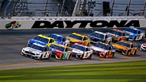 Denny Hamlin Wins Third Daytona 500 After Thrilling Finish | WKKY ...