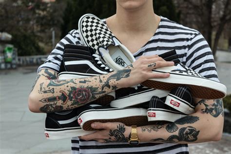 Historia del logo de Vans | Creativos Online