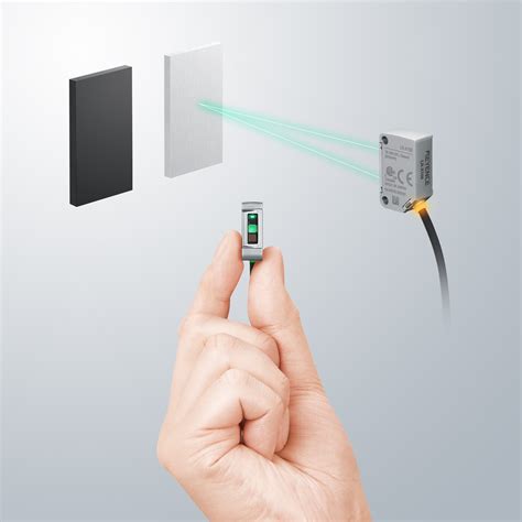 Digital CMOS Laser Sensor - LR-X series | KEYENCE Philippines