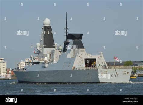 Royal Navy Type 45 Destroyer HMS Duncan D37 on the river Thames in London Stock Photo - Alamy