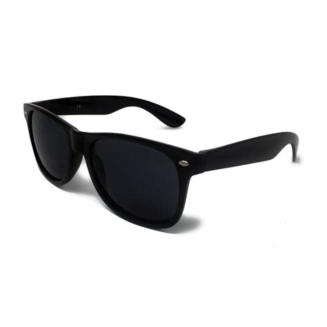 Black Lens Classic Sunglasses - Style Unisex Shades UV400 Protective Mens Ladies (Black) - Buy ...