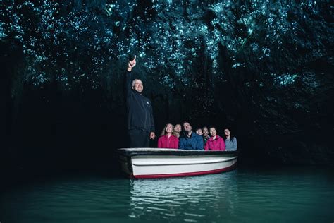 Waitomo Glowworm Caves NZ | Black Water Rafting | Discover Waitomo