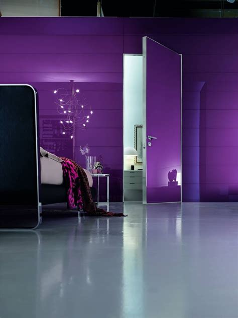 Project door is a real piece of furnishing, offering versatile coplanar or flush with wall ...