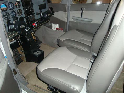 Jet Airlines: Cessna 172 Interior