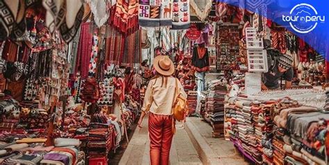 The Best Handicraft Markets in Cusco: Buy Great Souvenirs!