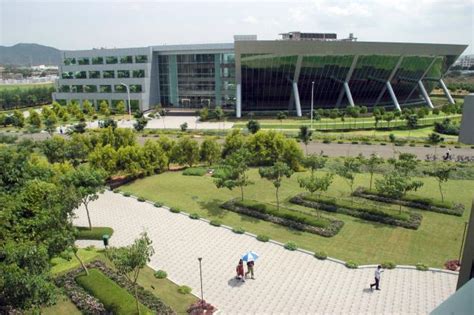 Infosys Chennai Campus photos- Largest D C of Infosys in India | Photobundle