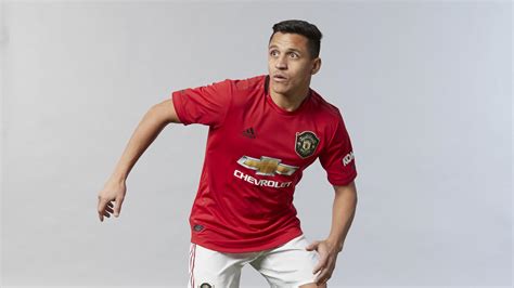 Solskjaer injury update on Man Utd forward Alexis Sanchez | Manchester ...