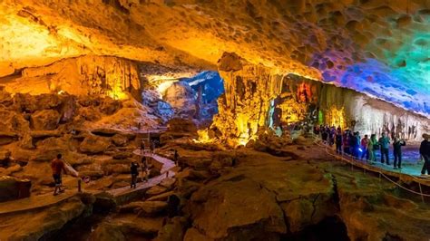 Sung Sot (Surprise) Cave: Explore The Biggest Cave in Halong Bay