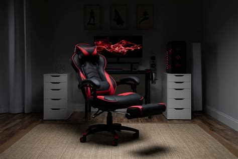 7 Best Reclining Gaming Chairs with Footrests – A 2023 Review | RealGear