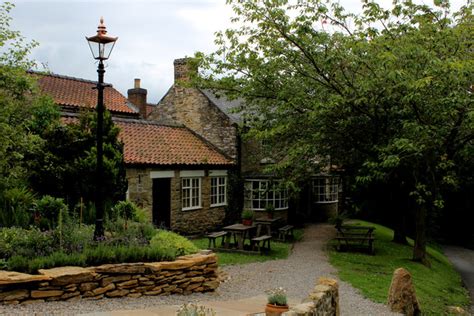 Black Swan, Oldstead © Chris Heaton :: Geograph Britain and Ireland